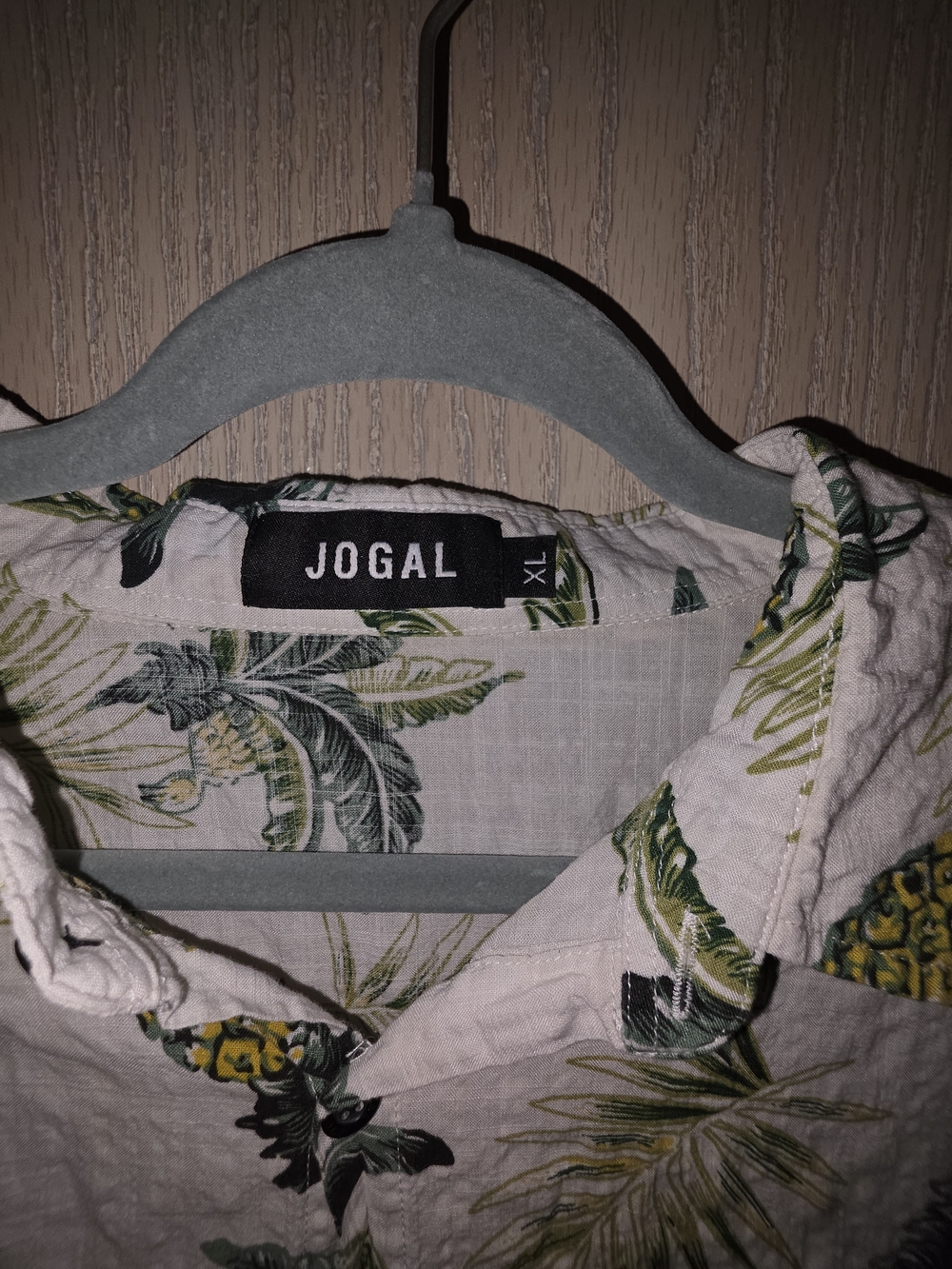 White Tropical Pineapple Short-Sleeve Shirt - Picture 2 of 3